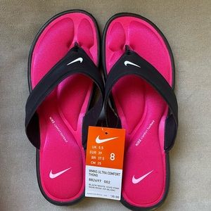 Nike Women’s Ultra Comfort Thong Sandal: Size 8
